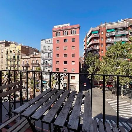 U-nique Rambla Badal Barcelona