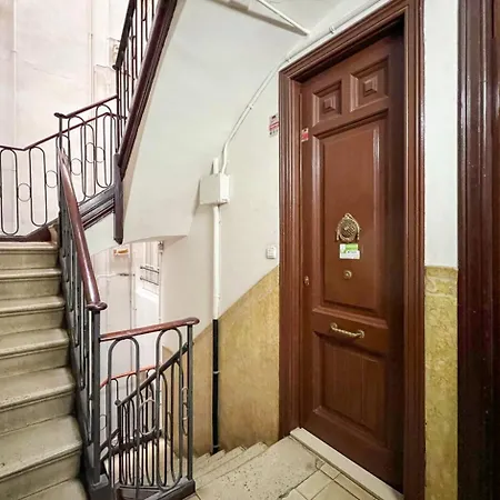 U-nique Rambla Badal Apartament *